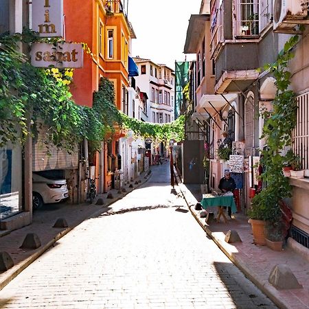 Homie Suites - "Loft 27" Urban Comfort Suites In The Heart Of Cihangir Istanbul Exteriör bild