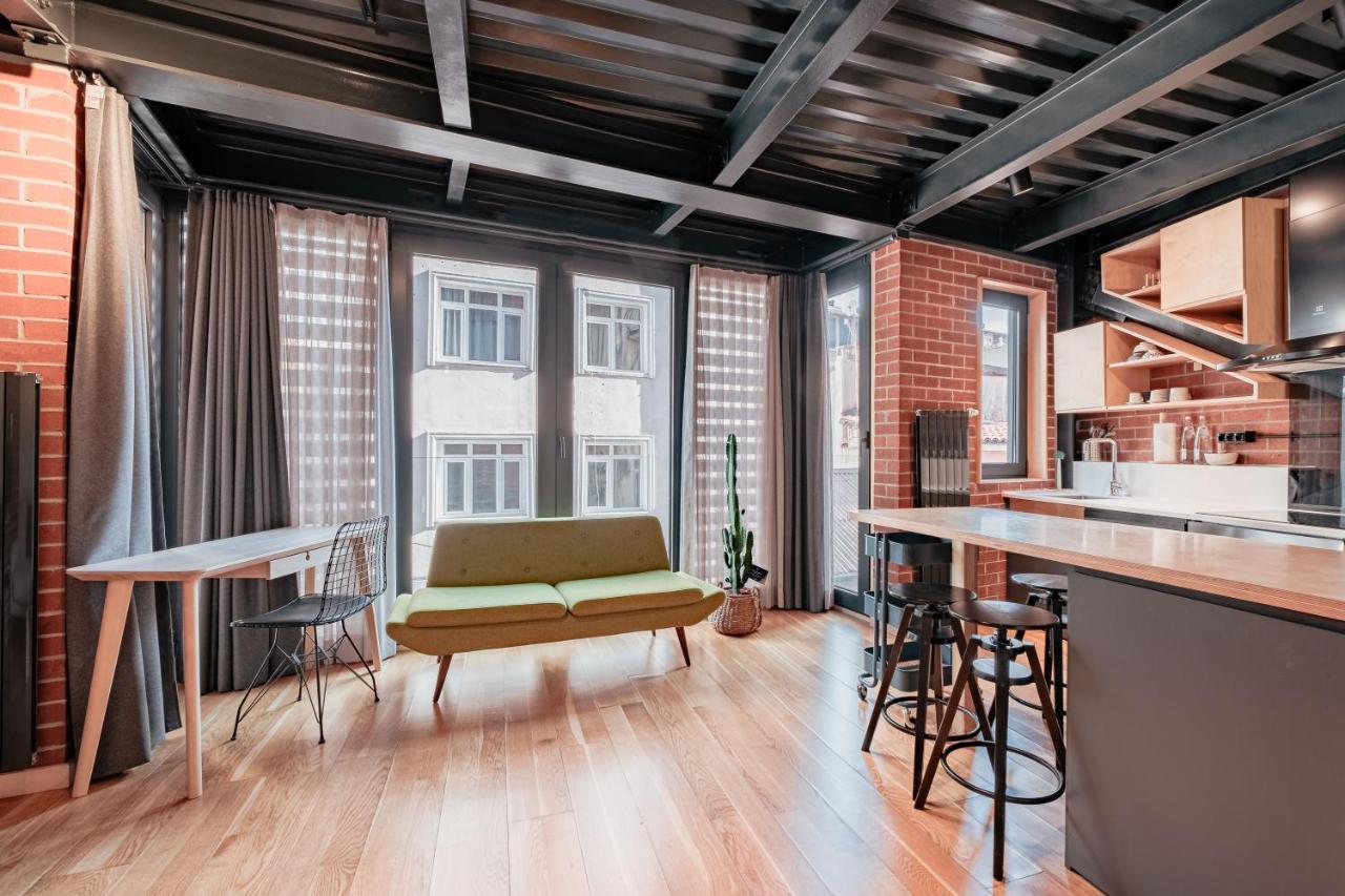 Homie Suites - "Loft 27" Urban Comfort Suites In The Heart Of Cihangir Istanbul Exteriör bild