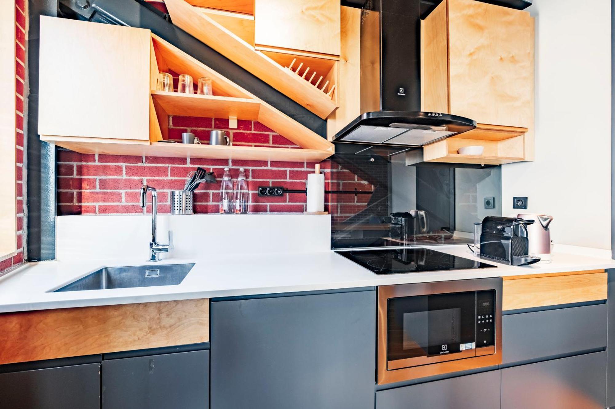 Homie Suites - "Loft 27" Urban Comfort Suites In The Heart Of Cihangir Istanbul Exteriör bild